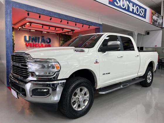 RAM 3500 6.7 I6 TURBO DIESEL LARAMIE CD 4X4 AUTOMÁTICO RAM 3500 6.7 I6 TURBO DIESEL LARAMIE CD 4X4 AUTOMÁTICO